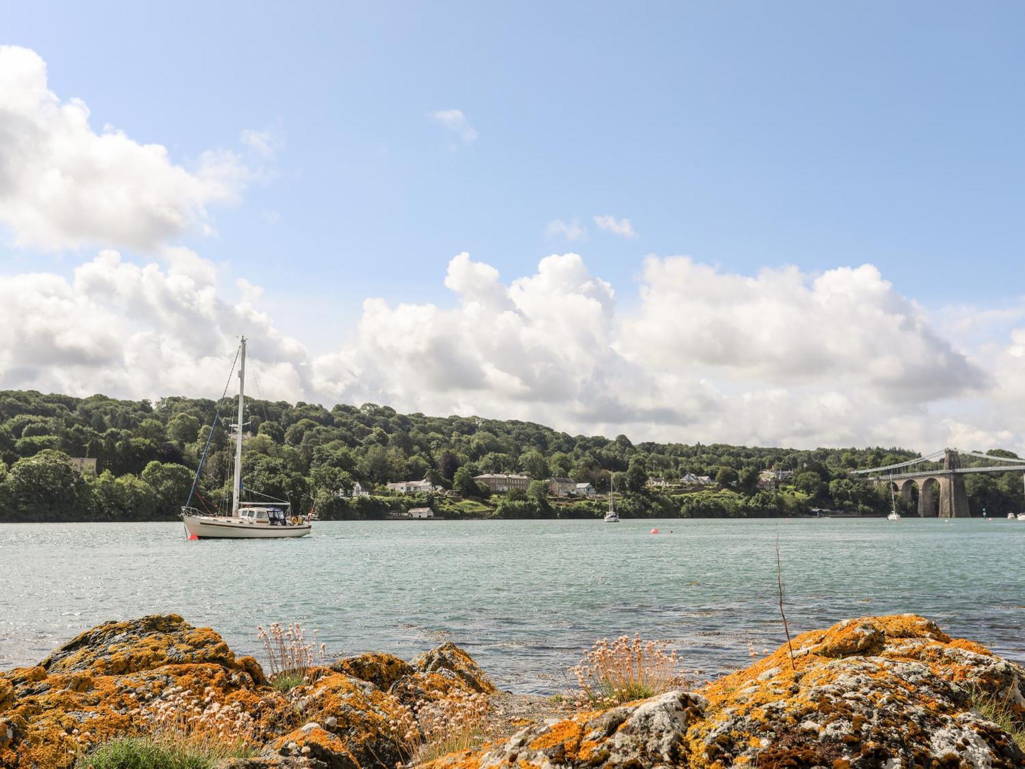 Ynys Faelog Cottage Menai Bridge Eksteriør billede